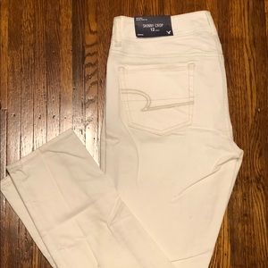 NWT American Eagle White Skinny Crop Jeans